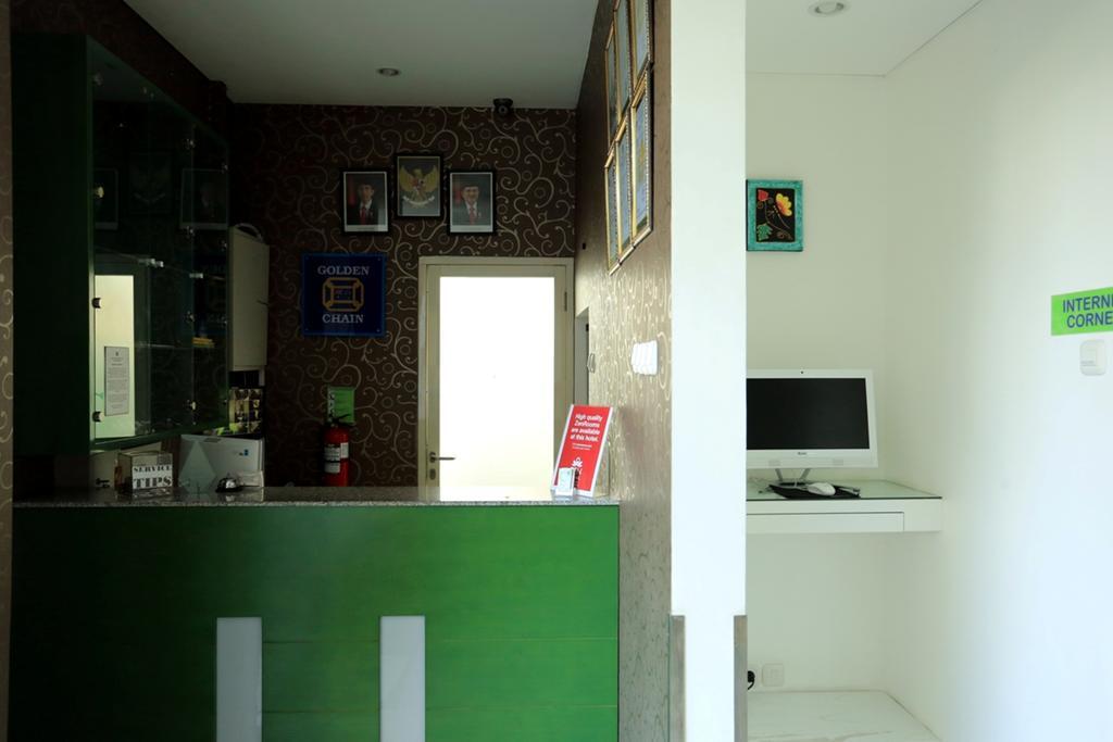 Reddoorz Near Pantai Jerman Hotel Kuta  Exterior photo